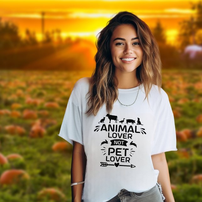 Tierische Liebe Nicht Haustiere Liebe Veganer Akti T-Shirt (Von Creator hochgeladen)