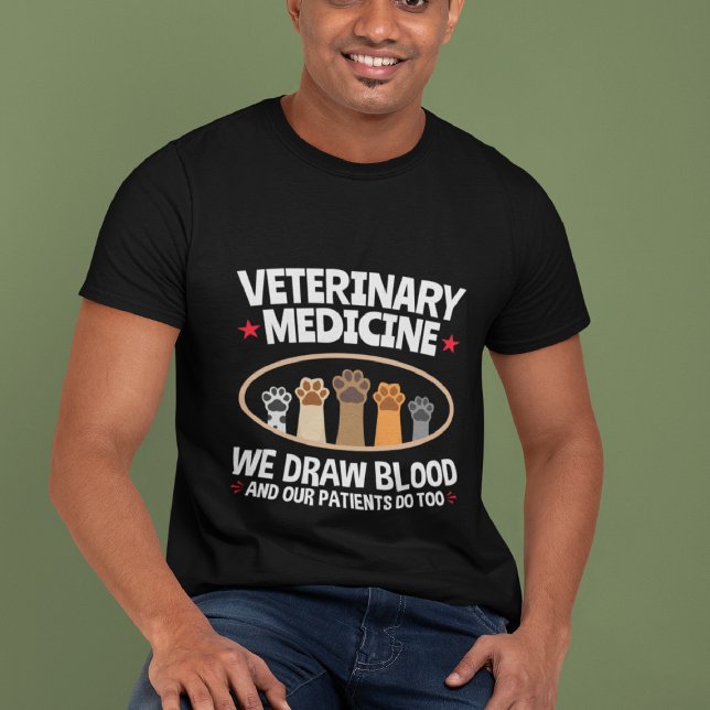 Tiermedizin Wir Zeichnete Blutfunny Vet Tech T-Shirt (Von Creator hochgeladen)