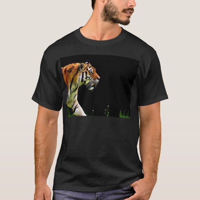 Tiger Approaching - Wildtierarbeiten T-Shirt (Vorderseite)