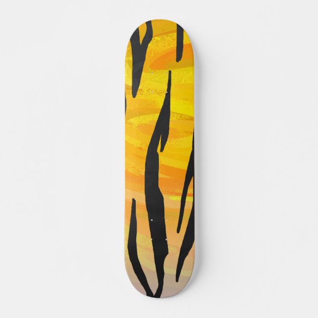 Tiger Black and Orange Print Skateboard (Vorne)