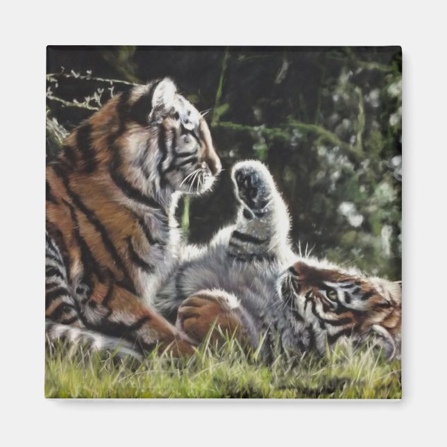 Tiger cubs playing in the woods magnet (Vorne)