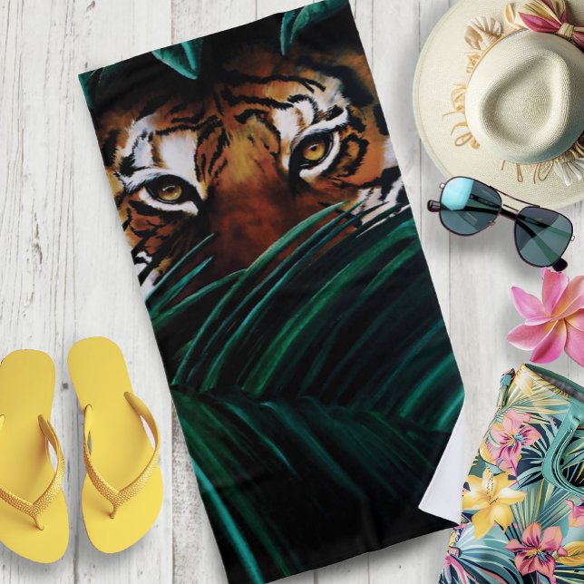 Tiger Green Jungle Blätter Strandtuch (Von Creator hochgeladen)