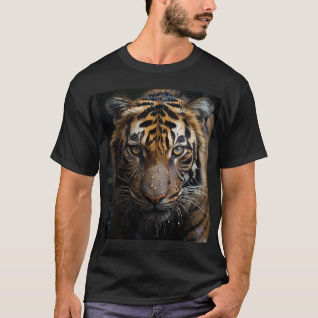 Tiger im Regen nasse Große Katzen nah T-Shirt (Vorderseite)