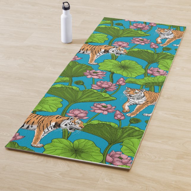 Tiger im rosa Lotusteich Yogamatte (Beispiel)