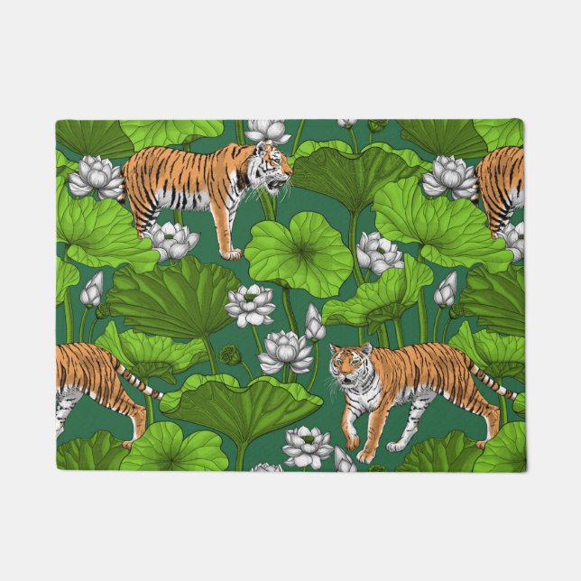 Tiger im weißen Lotusteich Fußmatte (Vorderseite)