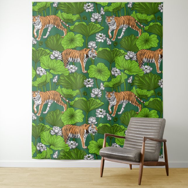 Tiger im weißen Lotusteich Wandteppich (Beispiel)
