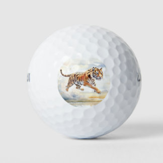 Tiger in Aktion Golfball
