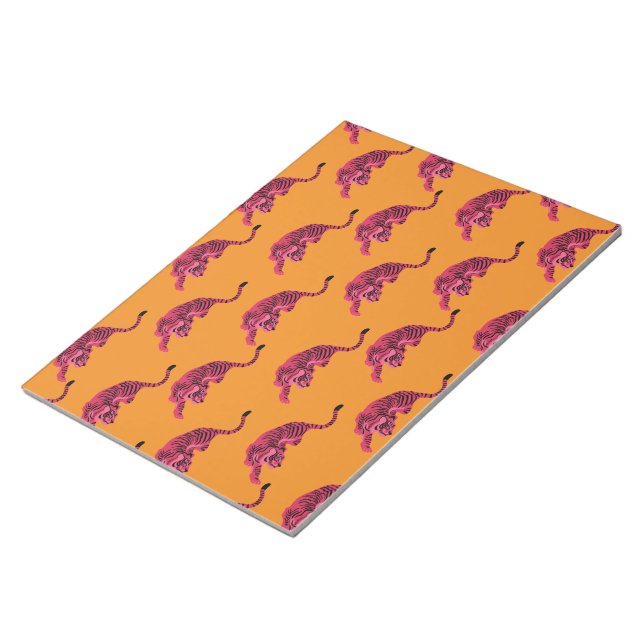 Tiger - Lebendiges Pink Notizblock (angewinkelt)