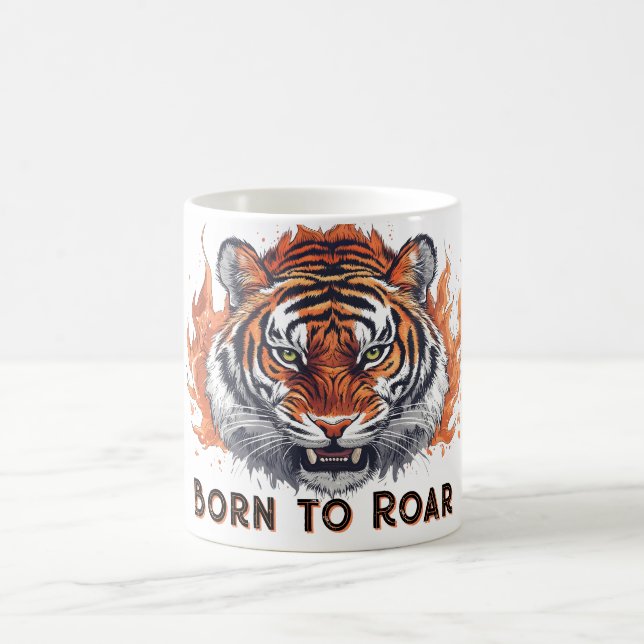 Tiger mit Flammen - Anpassbarer Text Kaffeetasse (Mittel)