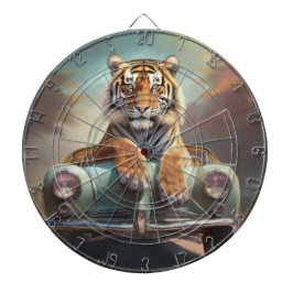 Tiger sitzt auf einem Sportwagen  Dartscheibe
