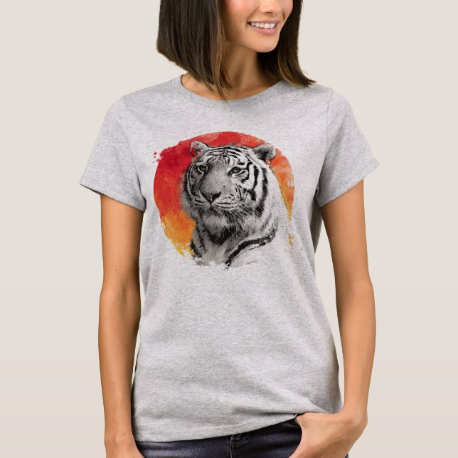 Tiger symbol of courage.  T-Shirt (Vorderseite)