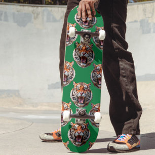 Tigerkopf-Musterdesign Grün Skateboard