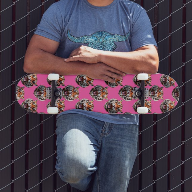 Tigerkopf-Musterdesign Rosa Skateboard (Außenbereich 3)