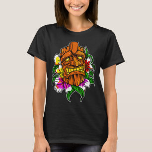 Tiki auf einem Blumenbett T-Shirt