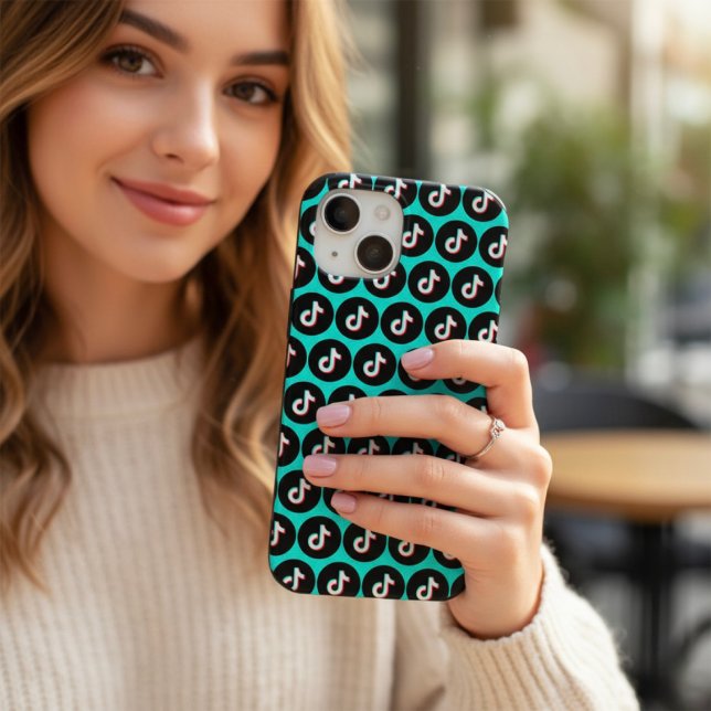 TikTok iPhone Case 15 Hülle (Von Creator hochgeladen)