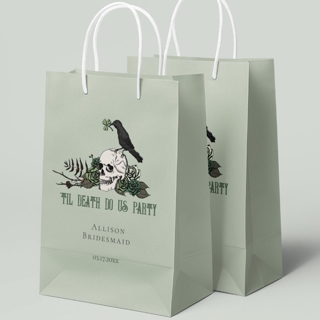 Til Death Do US Party Sage Irish Skull Bridesmaid Kleine Geschenktüte (Til Death Do Us Party Irish Skull Bridesmaid Gift Bag. Hand-drawn Skull, Green Roses & Black Crow.)