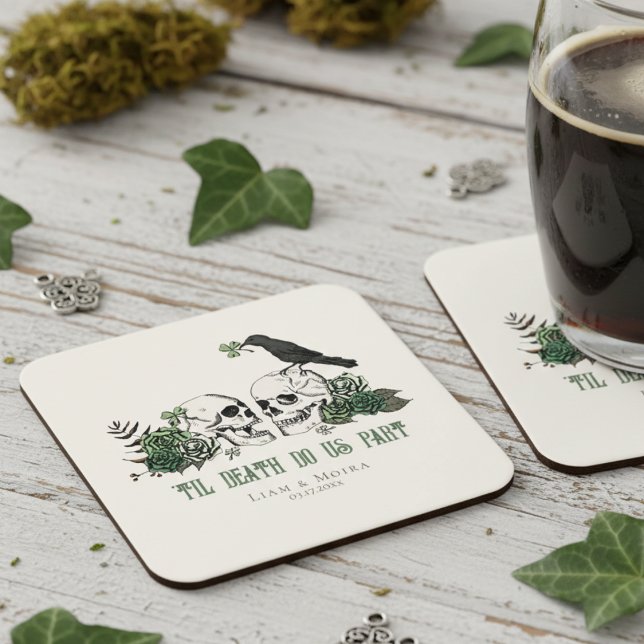 Til Death Gothic St Patricks Day Floral Skull Rechteckiger Pappuntersetzer (St Patrick's Day Gothic Skulls, Raven, Green Roses, Shamrock, Clover & Black Raven Irish Coasters. )