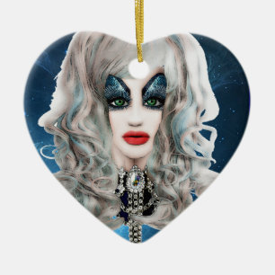 Tilly spritzt: Virtuelle Dragqueen Keramikornament