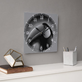 Time and illustrated art on your wall. quadratische wanduhr