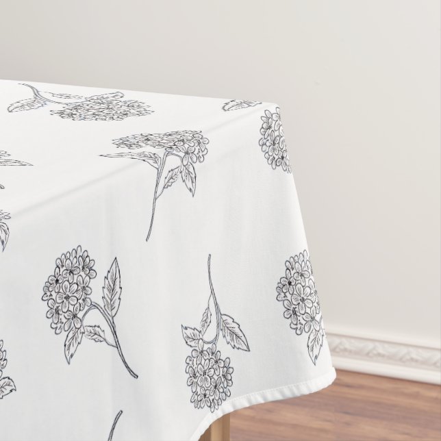 Timeless Botanical Bloom Soft Grey Tischdecke (Beispiel)