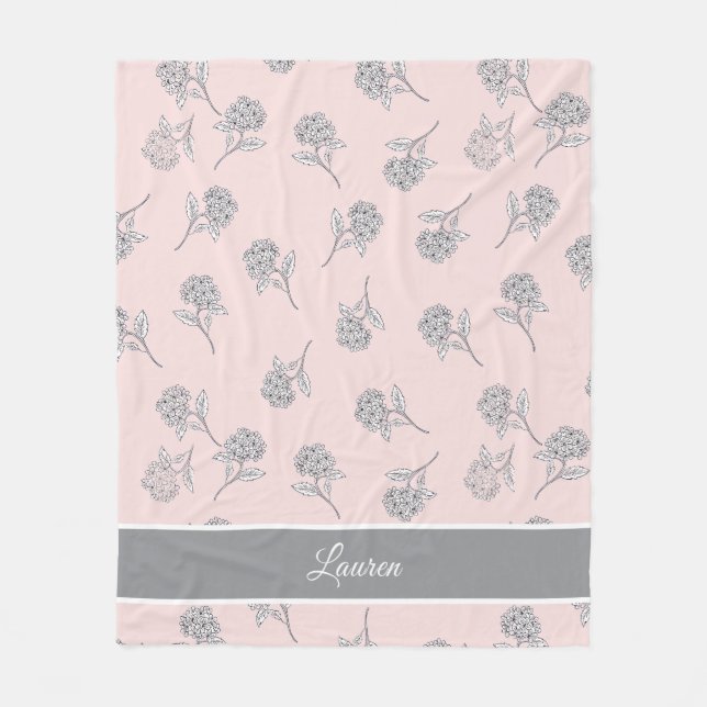Timeless Botanical Bloom Soft Pink Monogram  Fleec Fleecedecke (Vorderseite)