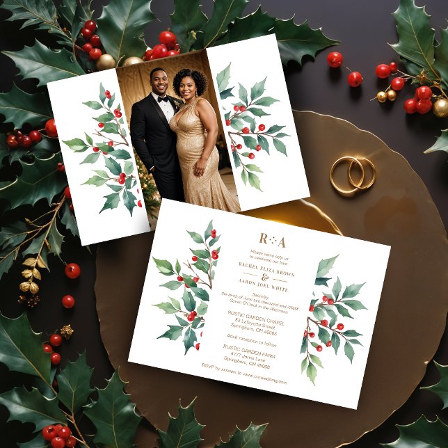 Timeless Christmas Holly Branches Foto Wedding Einladung (Timeless Watercolor Effect Christmas Holly Branches Photo Faux Golden Wedding Invitations Cards.)