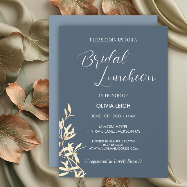 Timeless Floral Symphony in Blue Bridal Luncheon Einladung (Von Creator hochgeladen)
