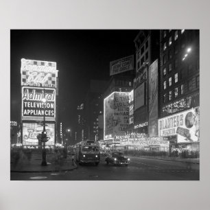 Times Square in der Nacht, 1953. Vintages Foto Poster