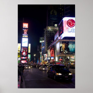 Times Square in der Nacht in Manhattan, New York Poster