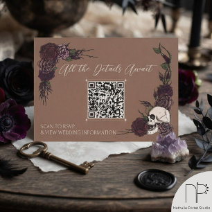 Tinten-Schädel- und Blumen-Tan-Hochzeits-QR-Karte Begleitkarte