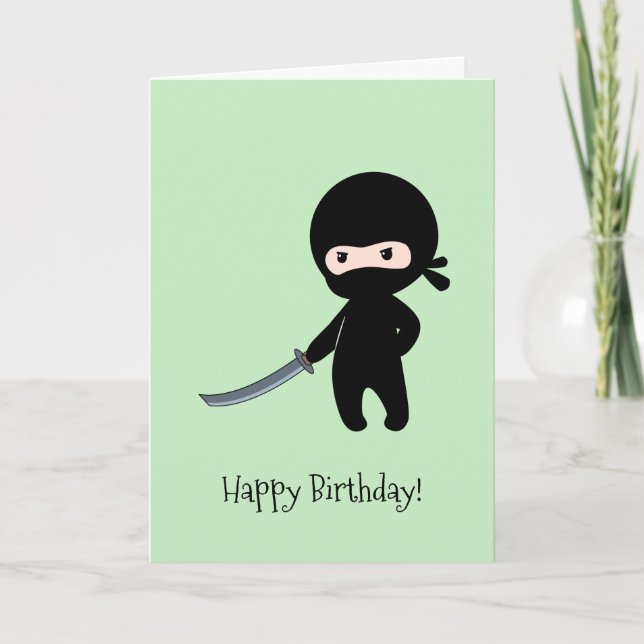 Tiny Angry Ninja zum Grünen Geburtstag Karte (Vorderseite)