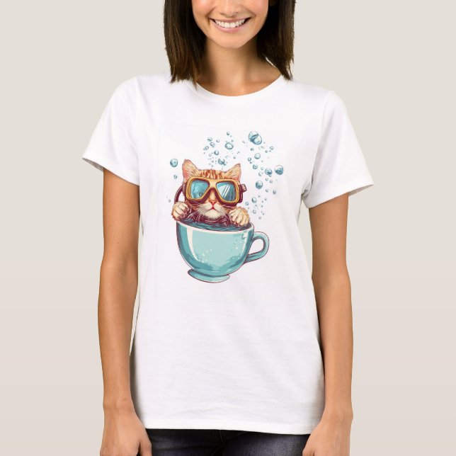 Tiny Diver Cat � Funny Scuba Kitty Tea Lover T-Shirt (Vorderseite)