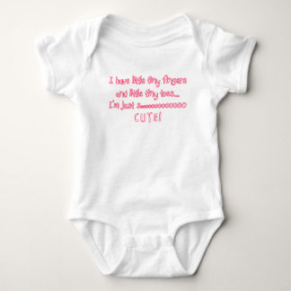 Tiny Fingers Baby Girl so Niedlich Strampler