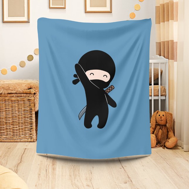 Tiny Happy Ninja auf Blue Fleecedecke (Von Creator hochgeladen)