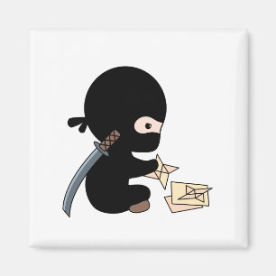 Tiny Ninja Making Origami Paper werfen Star Magnet