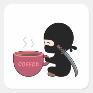 Tiny Ninja mit großer Kaffee-Tasse Quadratischer Aufkleber