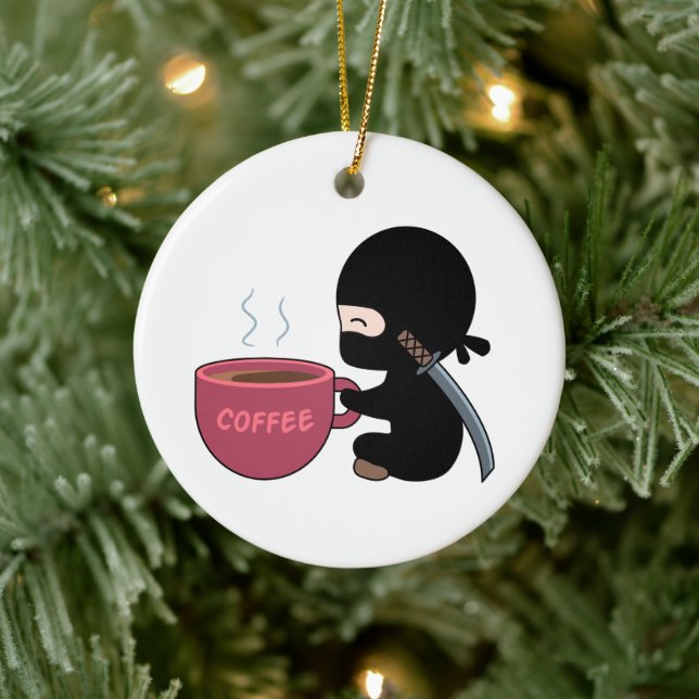 Tiny Ninja mit großer Tasse Keramik Ornament (Baum)