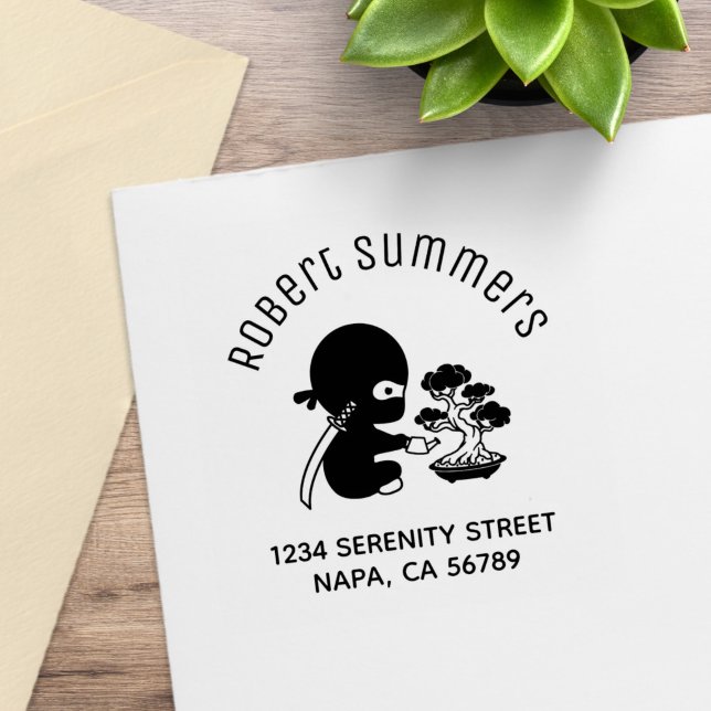 Tiny Ninja Watering Bonsai Tree Arch Address Gummistempel (Von Creator hochgeladen)