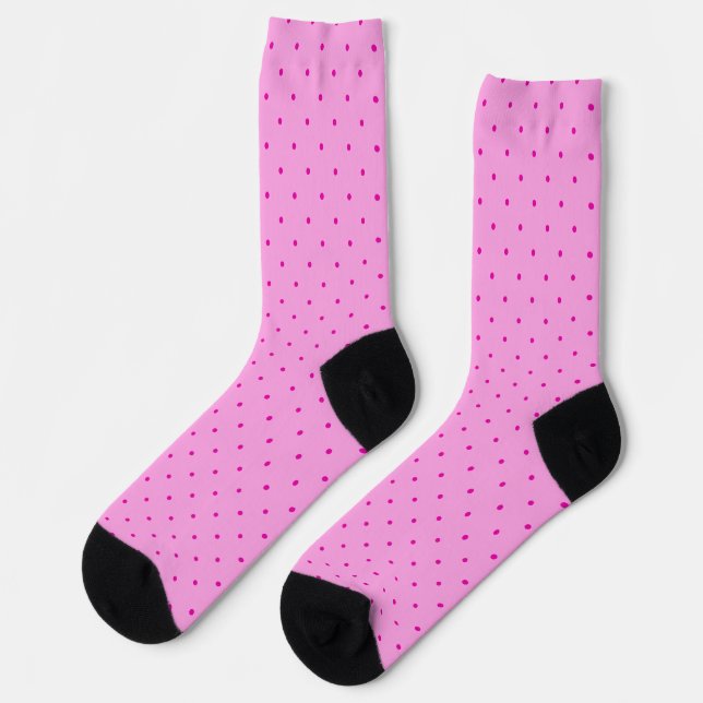 Tiny Pink Polka Dots Pattern auf Lighter Pink Socken (Linkes Detail)