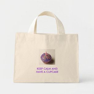 TINY TASCHE BEHALTE CALM UND HABEN EINE C...