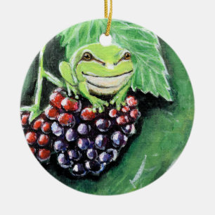 Tiny Tree Frog auf einer BlackBerry-Malerei Keramik Ornament