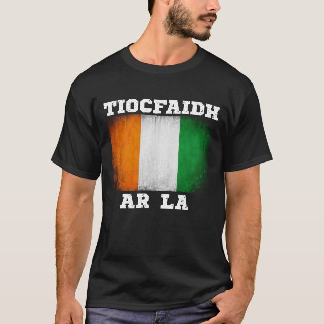  Tiocfaidh Ár Lá Irish Design T-Shirt (Vorderseite)