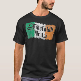 Tiocfaidh Ar    LaVintage Ireland Irish Flag T-Shirt