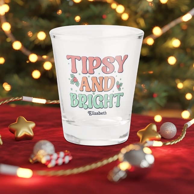 Tipsy und Bright Retro Personalisierte Weihnachten Schnapsglas (Tipsy and Bright Retro Personalized Christmas Shot Glass)