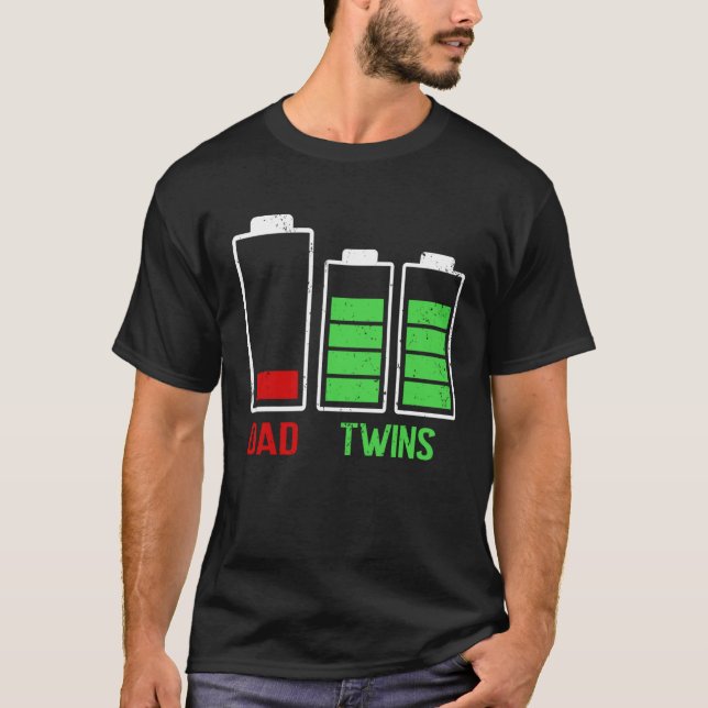 Tired Dad Low Battery Twins Full Charge Father's D T-Shirt (Vorderseite)