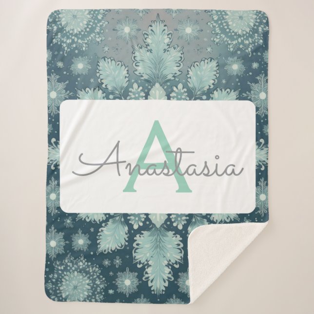 Tirrinia Snowflake Muster mit Monogramm und Name Sherpadecke (Vorderseite)