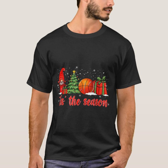 Tis The Season Basketball Coffee Xmas Tree Gnome C T-Shirt (Vorderseite)