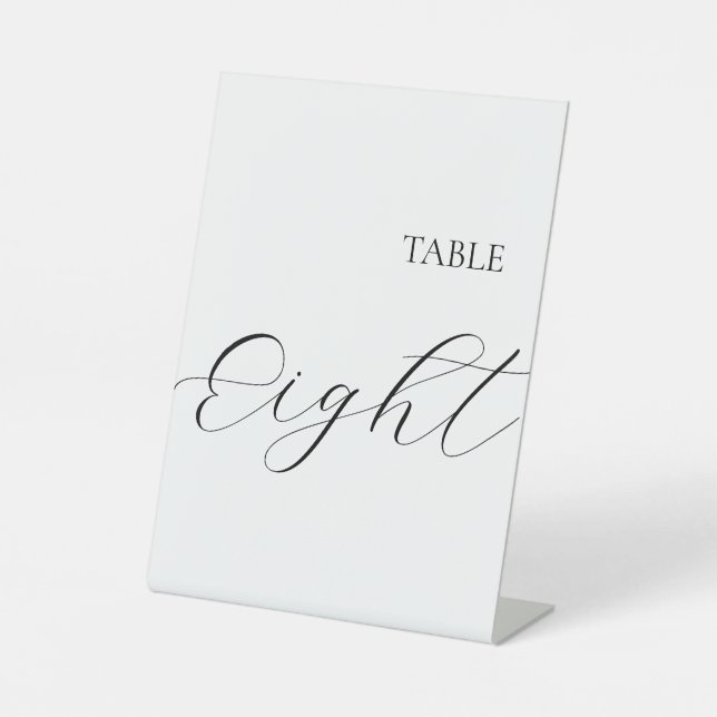 Tisch Nummer Acht  Sockelschild (Vorderseite)