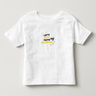 Tischfußball spielen kleinkind t-shirt