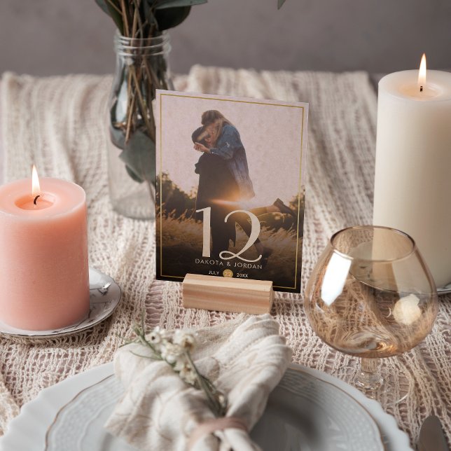 Tischnummer | Moderne Typografie und Gold - Foto (Table Number Mock-up)